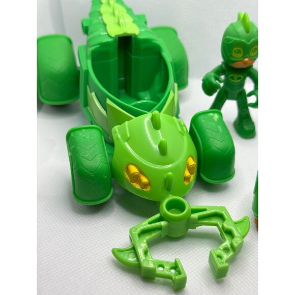 Lot of PJ Masks Gekko Toys and figures - Picture 2 of 6